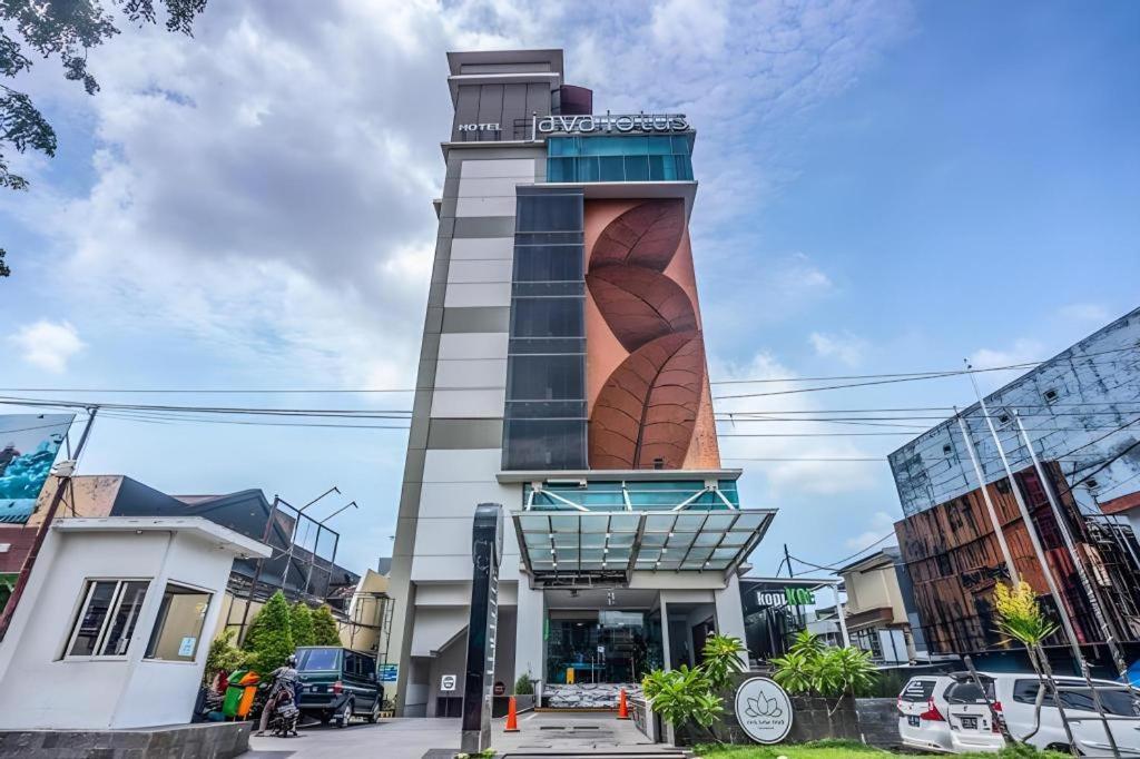 Java Lotus Hotel Jember Luaran gambar