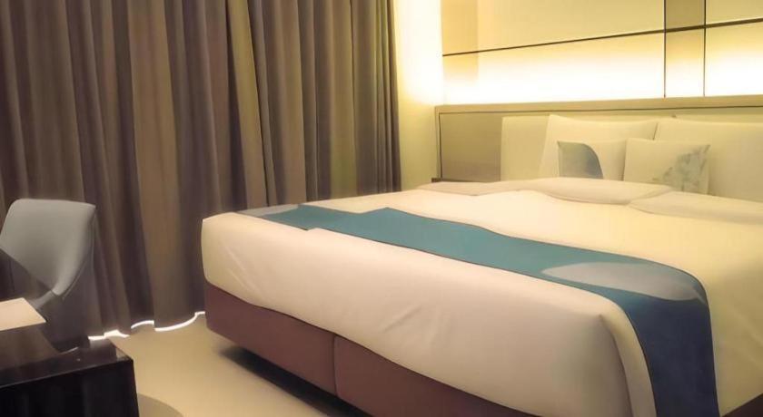 Java Lotus Hotel Jember Luaran gambar