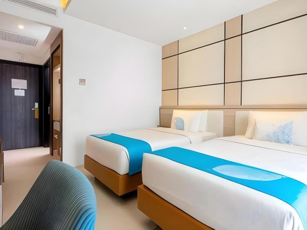 Java Lotus Hotel Jember Luaran gambar