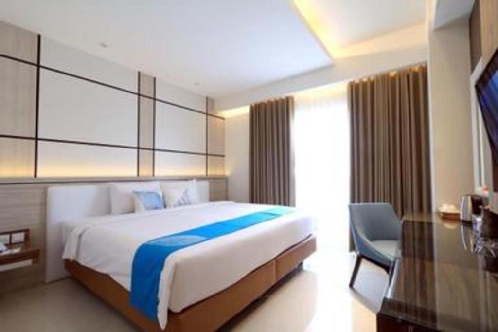 Java Lotus Hotel Jember Luaran gambar