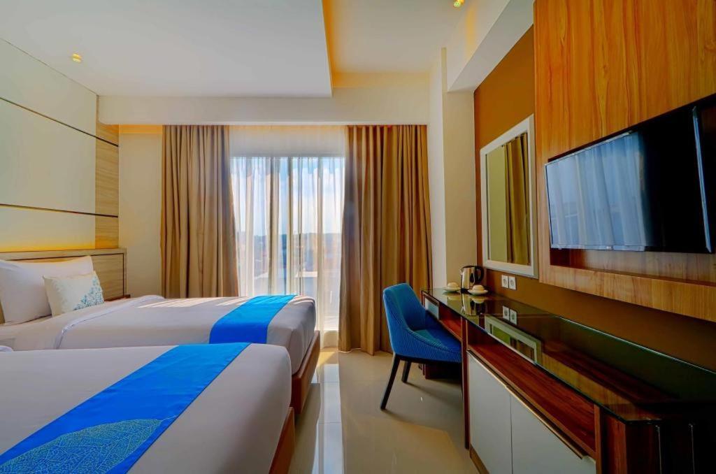 Java Lotus Hotel Jember Luaran gambar